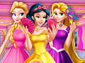 խաղ Princesses At Masquerade