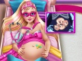 խաղ Superhero Pregnant Emergency